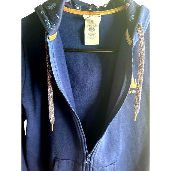 Disney World 50TH Anniversary Micky& Friends Castle Zip Hoodie Jacket Mediu - Picture 3 of 4